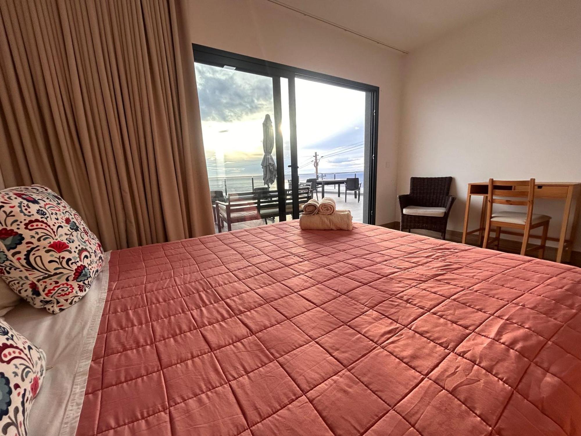Calheta Ocean View Family Apartment - Air Condition Estreito Da Calheta Екстериор снимка