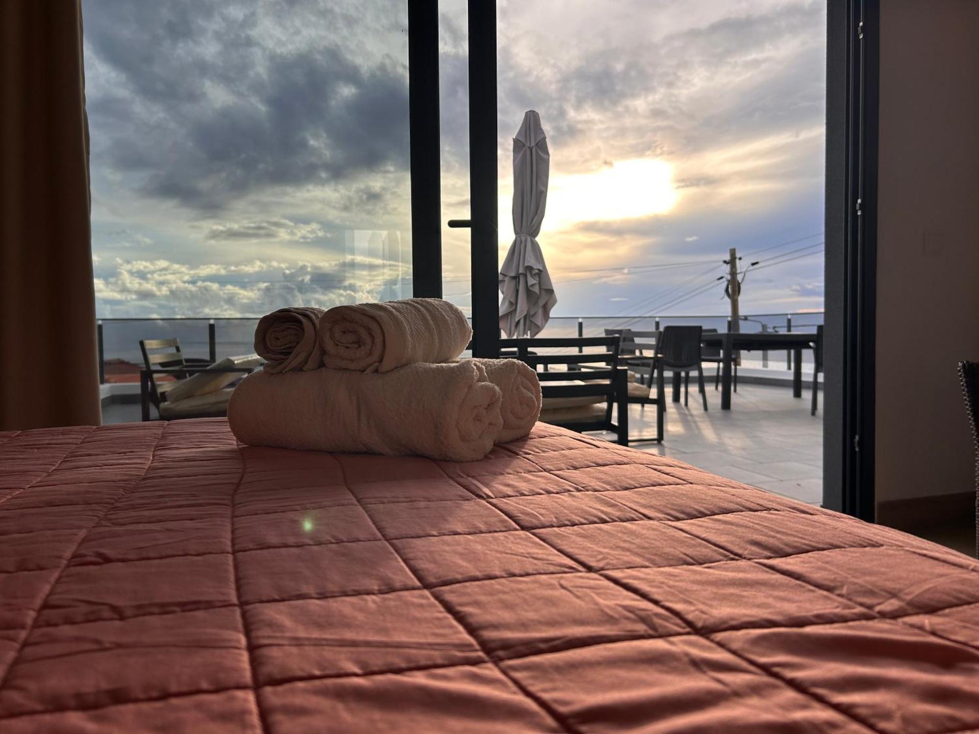 Calheta Ocean View Family Apartment - Air Condition Estreito Da Calheta Екстериор снимка